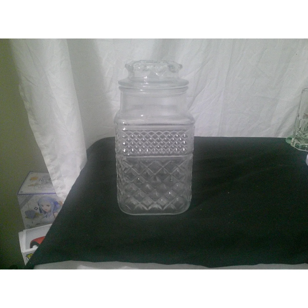 Vintage Anchor Hocking Wexford Glass Canister with Lid Diamond Cut Pattern
